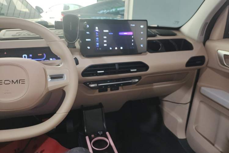 Used Geely Galaxy Panda 2024 200km Panda Kart Audio And AC Panel
