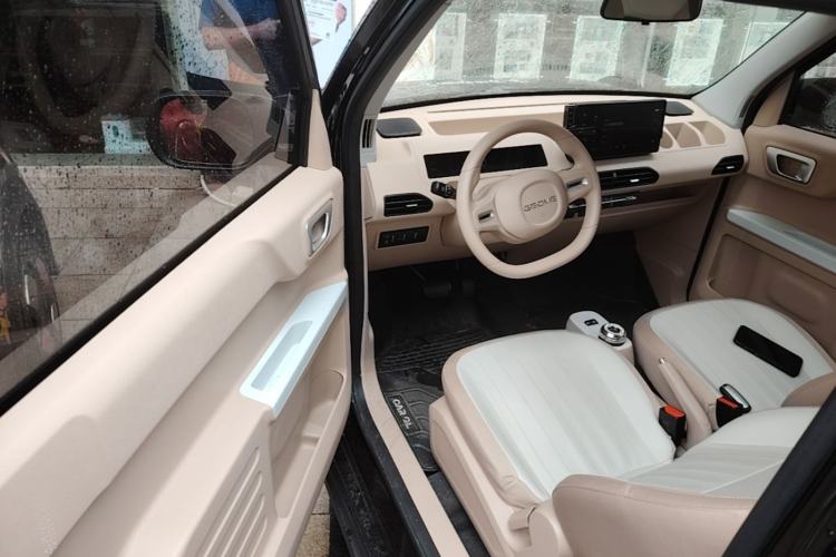Used Geely Galaxy Panda 2024 200km Panda Kart Driver Seat