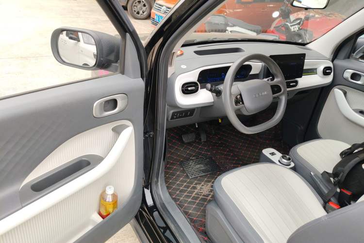Used Geely Galaxy Panda 2024 200km Panda Kart Driver Seat