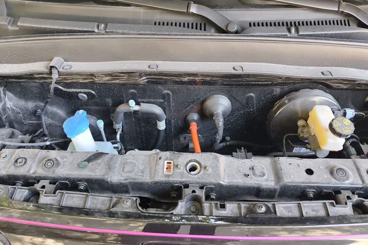 Used Geely Galaxy Panda 2024 200km Panda Kart Engine Bay