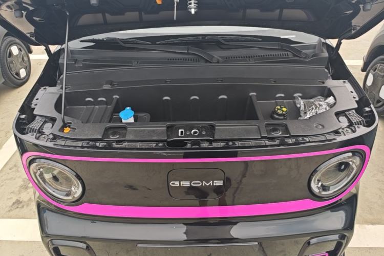 Used Geely Galaxy Panda 2024 200km Panda Kart Engine Bay