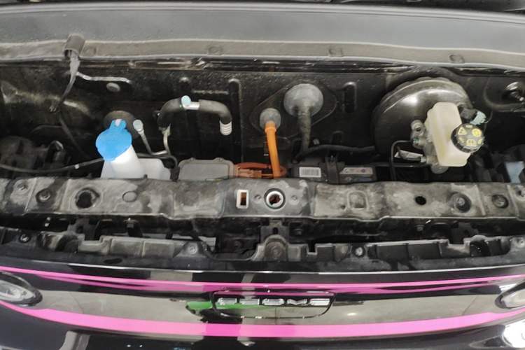 Used Geely Galaxy Panda 2024 200km Panda Kart Engine Bay