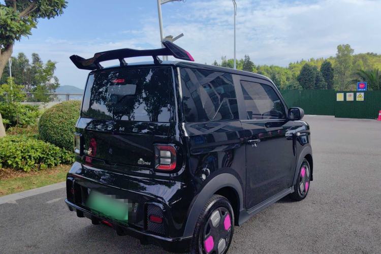 Used Geely Galaxy Panda 2024 200km Panda Kart Exterior 2
