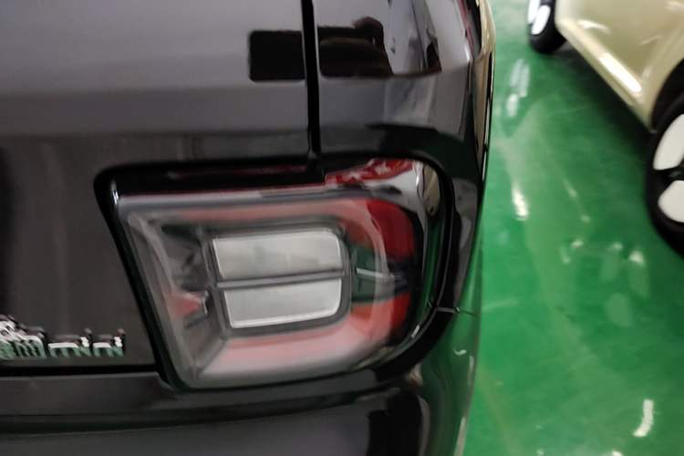 Used Geely Galaxy Panda 2024 200km Panda Kart Exterior 3