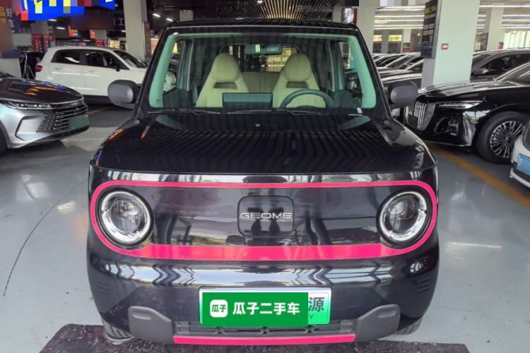 Used Geely Galaxy Panda 2024 Panda Mini 200km Endurance Bear Front
