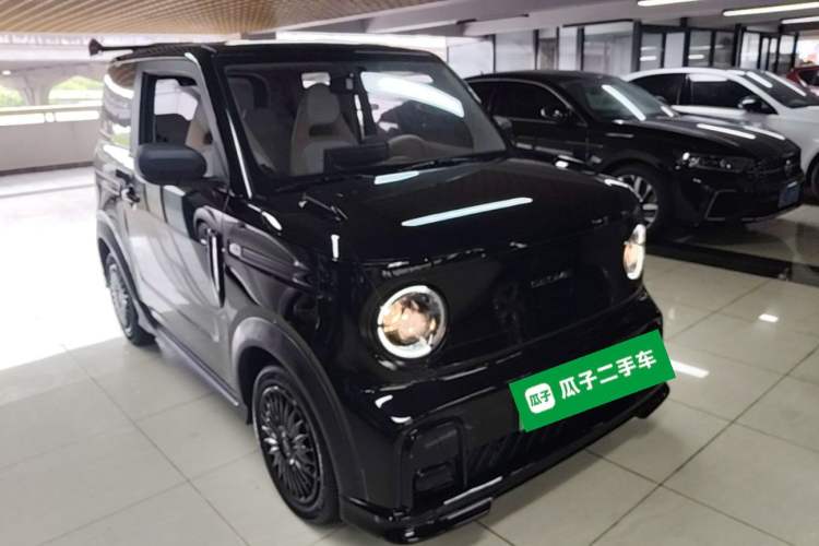 Used Geely Galaxy Panda 2024 200km Panda Kart Front Right 45 Deg