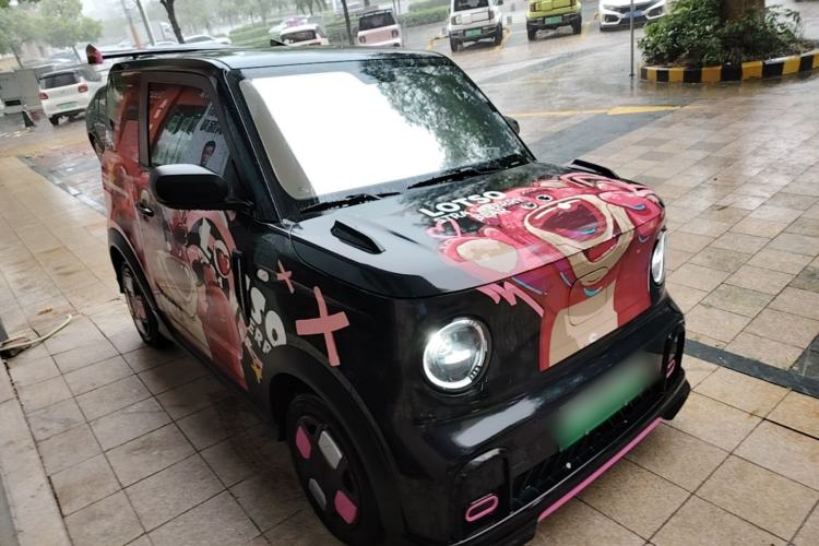 Used Geely Galaxy Panda 2024 Panda Mini 200km Endurance Bear Front Right 45 Deg