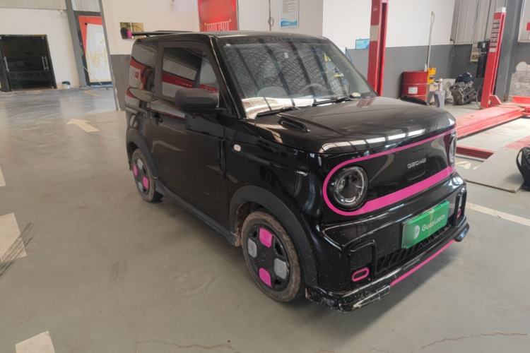 Used Geely Galaxy Panda 2024 200km Panda Kart Front Right 45 Deg