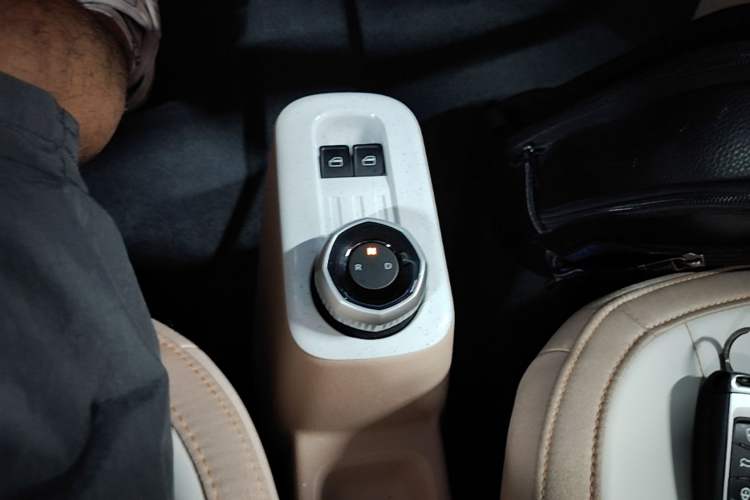 Used Geely Galaxy Panda 2024 200km Panda Kart Gear Lever