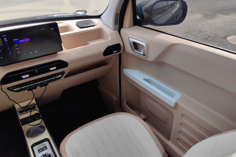 Used Geely Galaxy Panda 2024 200km Panda Kart Interior 10