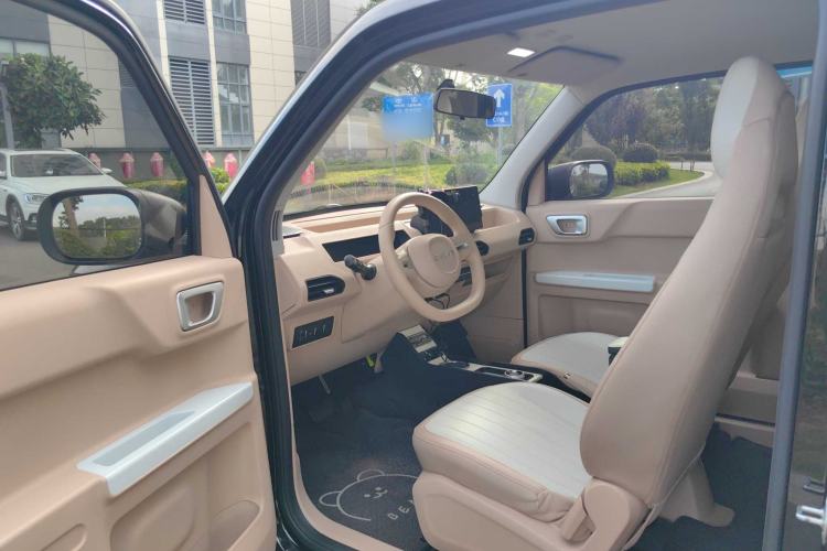 Used Geely Galaxy Panda 2024 200km Panda Kart Interior 8