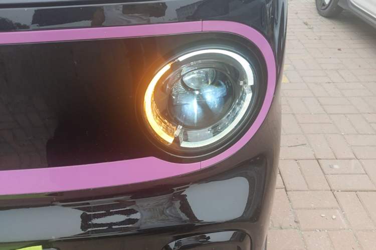 Used Geely Galaxy Panda 2024 200km Panda Kart Left Front Headlight