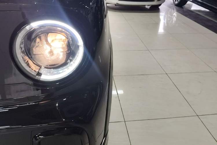 Used Geely Galaxy Panda 2024 200km Panda Kart Left Front Headlight