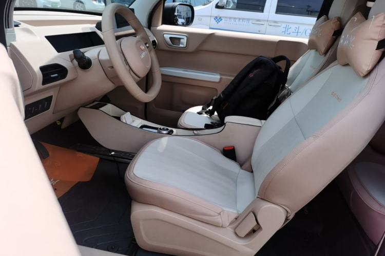 Used Geely Galaxy Panda 2024 200km Panda Kart Left Front Seat