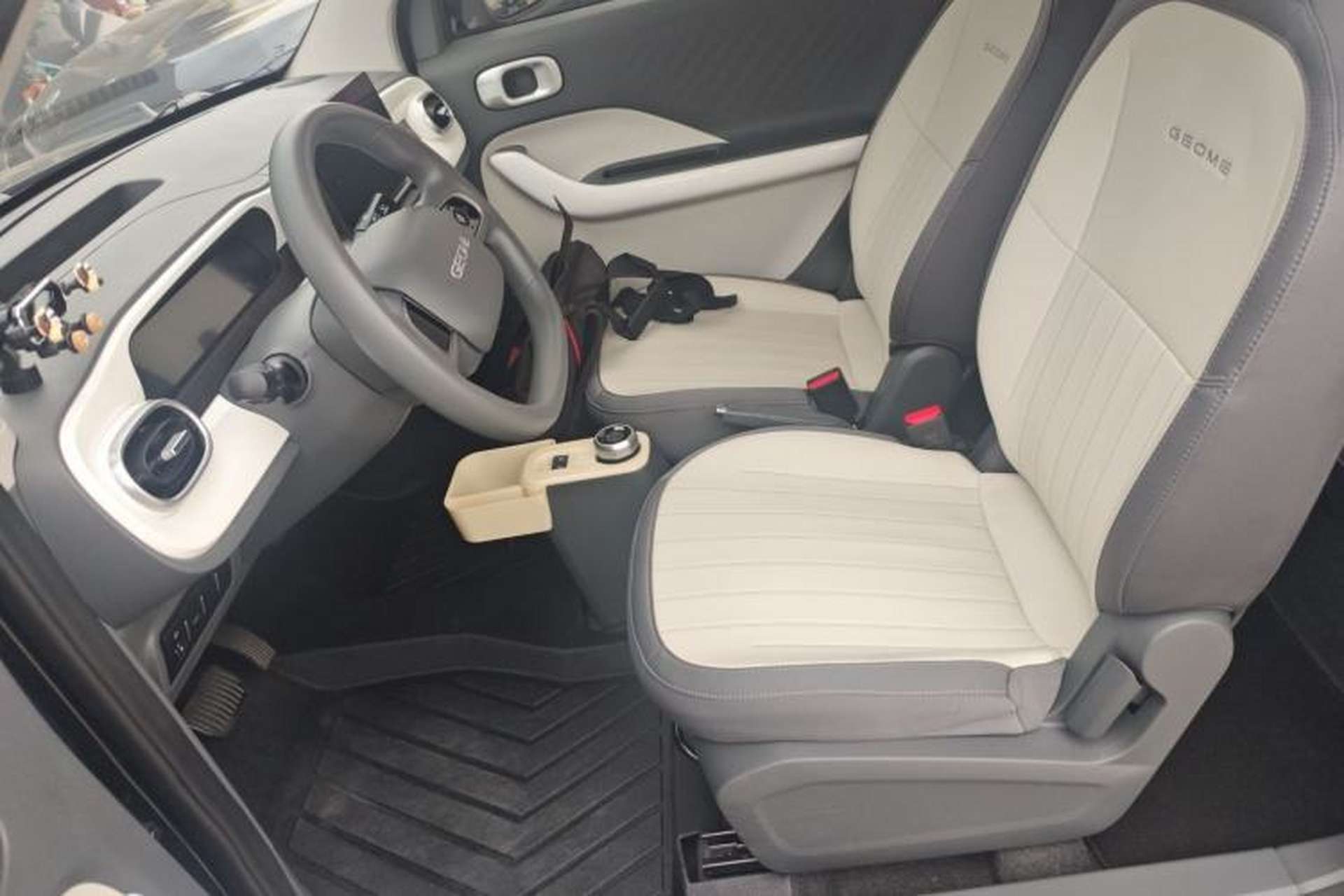 Used Geely Galaxy Panda 2024 200km Panda Kart Left Front Seat