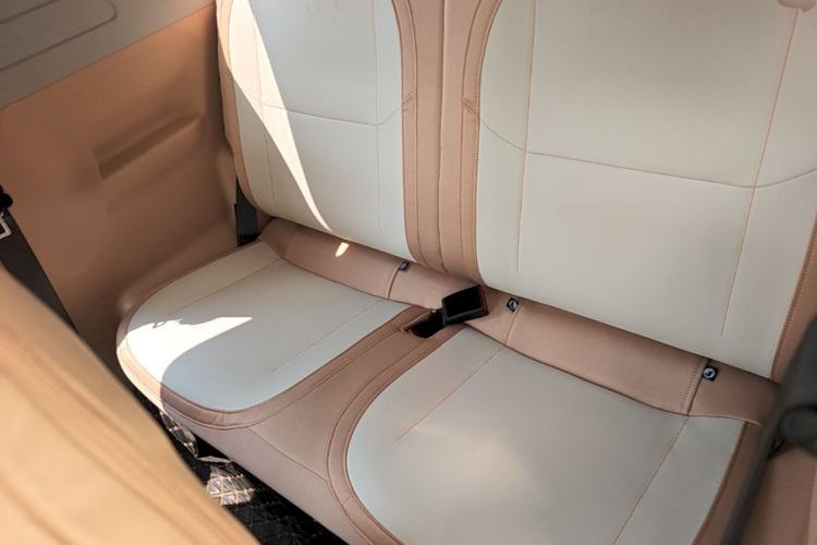 Used Geely Galaxy Panda 2024 200km Panda Kart Left Rear Seat