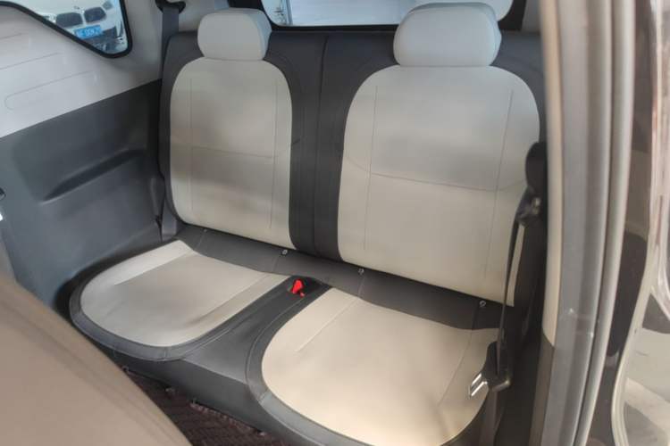 Used Geely Galaxy Panda 2024 200km Panda Kart Left Rear Seat