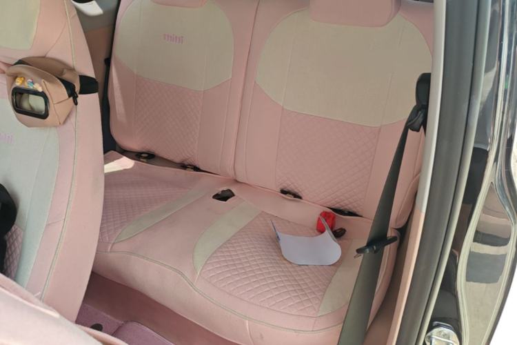 Used Geely Galaxy Panda 2024 200km Panda Kart Left Rear Seat