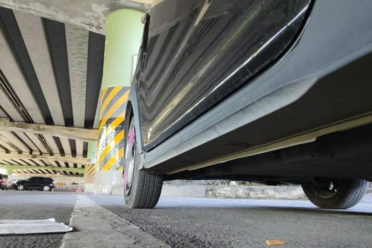 Used Geely Galaxy Panda 2024 200km Panda Kart Left Side Sill