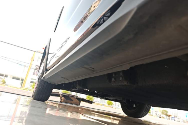 Used Geely Galaxy Panda 2024 200km Panda Kart Left Side Sill