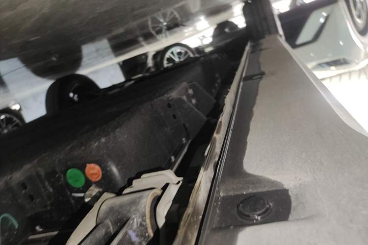 Used Geely Galaxy Panda 2024 200km Panda Kart Left Side Sill