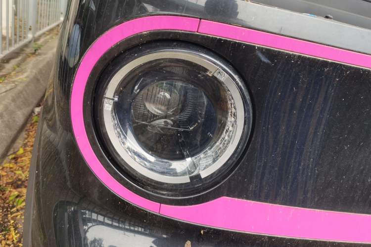 Used Geely Galaxy Panda 2024 200km Panda Kart Right Front Headlight