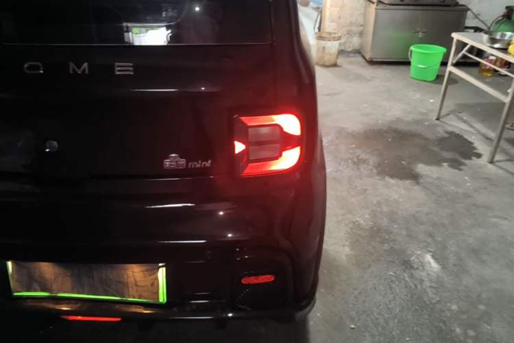 Used Geely Galaxy Panda 2024 200km Panda Kart Right Rear Taillight