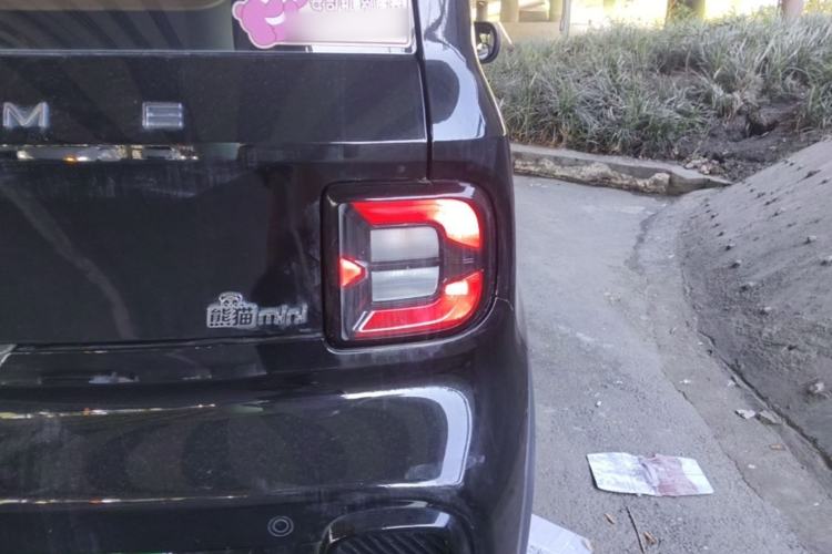 Used Geely Galaxy Panda 2024 200km Panda Kart Right Rear Taillight