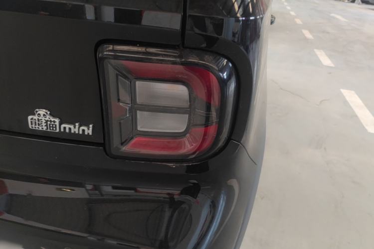Used Geely Galaxy Panda 2024 200km Panda Kart Right Rear Taillight