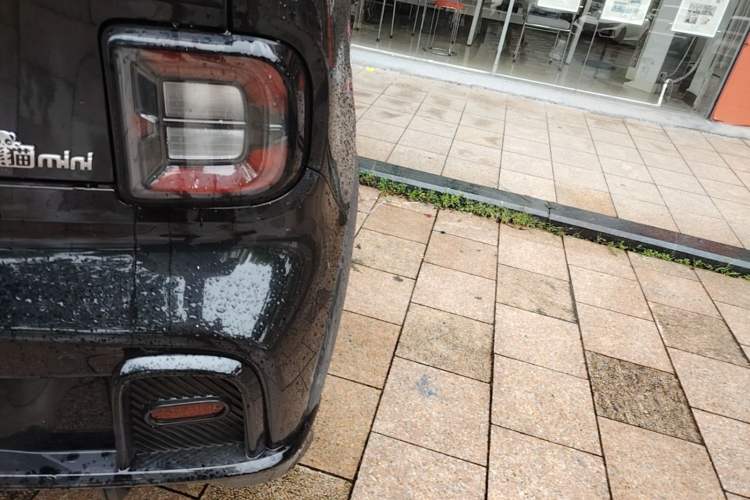 Used Geely Galaxy Panda 2024 200km Panda Kart Right Rear Taillight