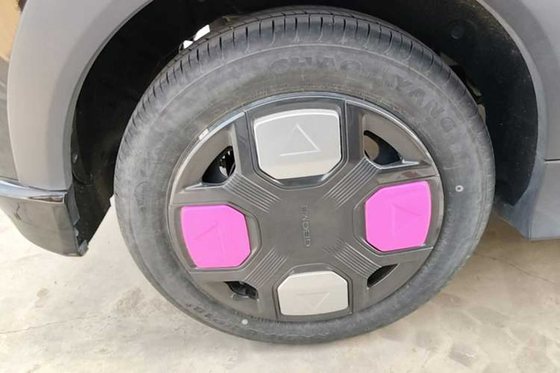 Used Geely Galaxy Panda 2024 200km Panda Kart Right Rear Wheel Hub