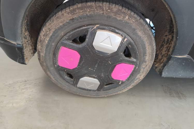 Used Geely Galaxy Panda 2024 200km Panda Kart Right Rear Wheel Hub