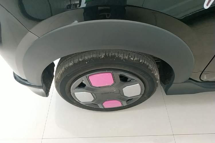 Used Geely Galaxy Panda 2024 200km Panda Kart Right Rear Wheel Hub