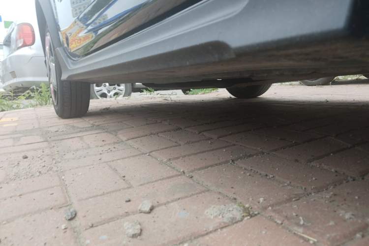Used Geely Galaxy Panda 2024 200km Panda Kart Right Side Sill