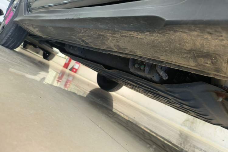 Used Geely Galaxy Panda 2024 200km Panda Kart Right Side Sill