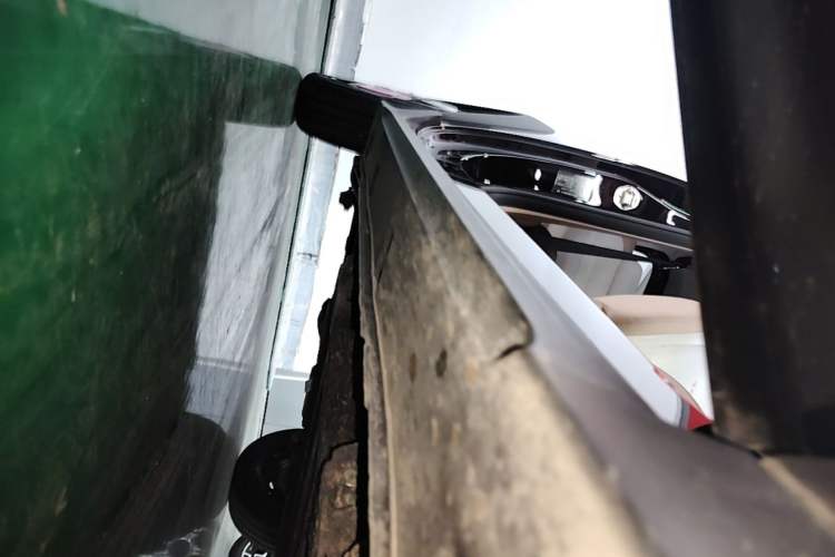 Used Geely Galaxy Panda 2024 200km Panda Kart Right Side Sill