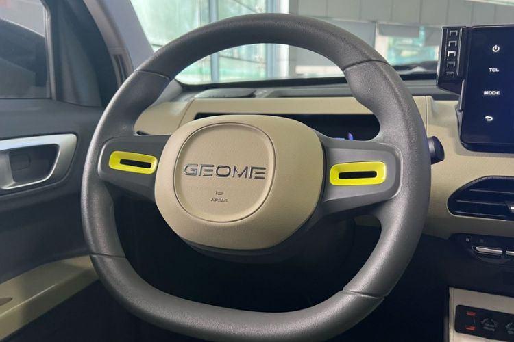 Used Geely Galaxy Panda 2024 200km Panda Rider Steering Wheel