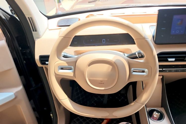 Used Geely Galaxy Panda 2024 200km Panda Kart Steering Wheel