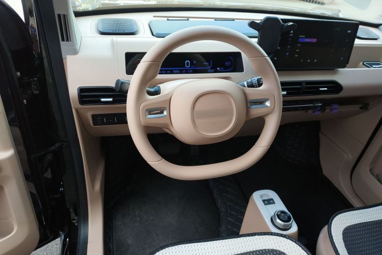 Used Geely Galaxy Panda 2024 200km Panda Kart Steering Wheel