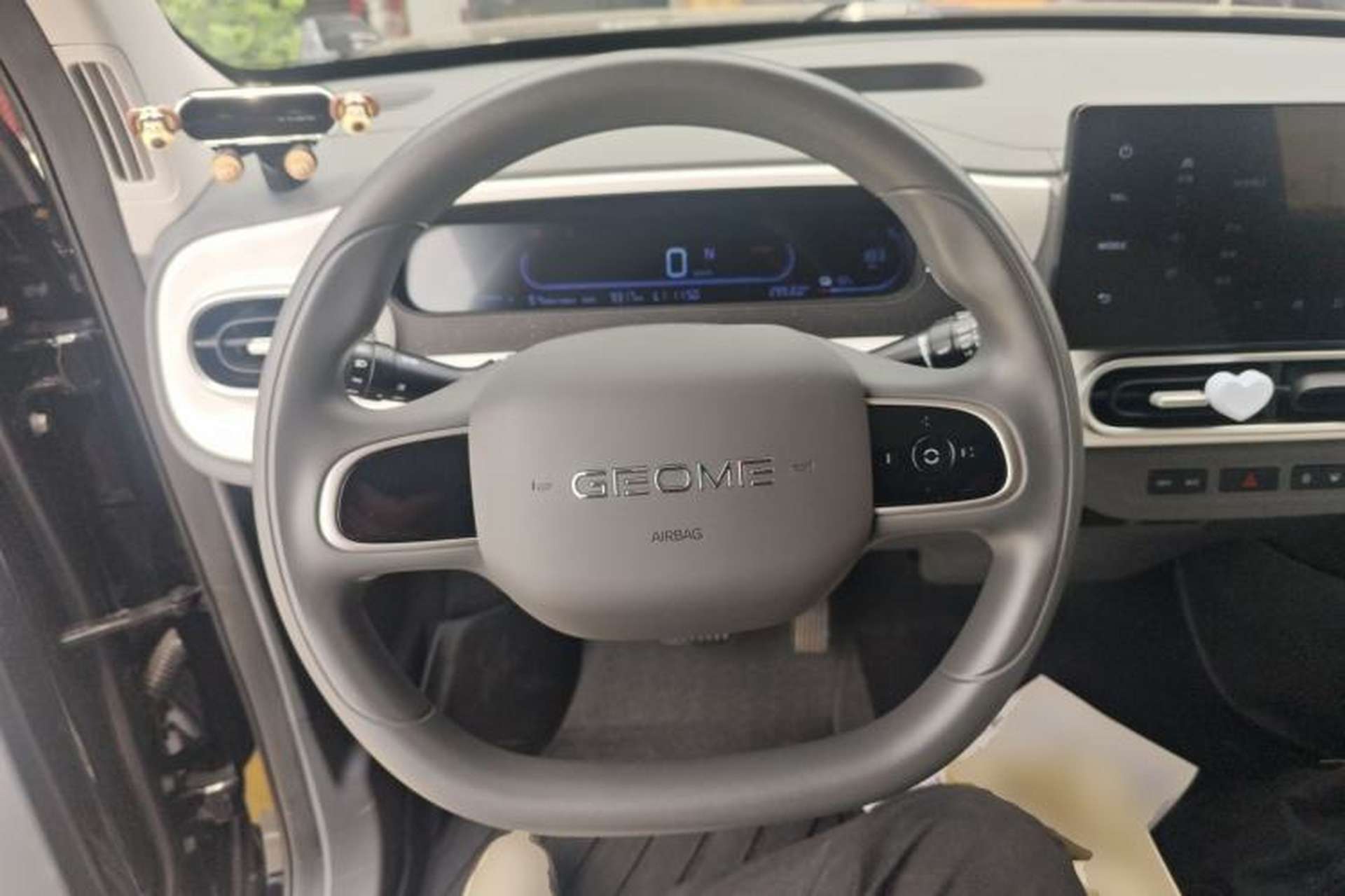 Used Geely Galaxy Panda 2024 200km Panda Kart Steering Wheel