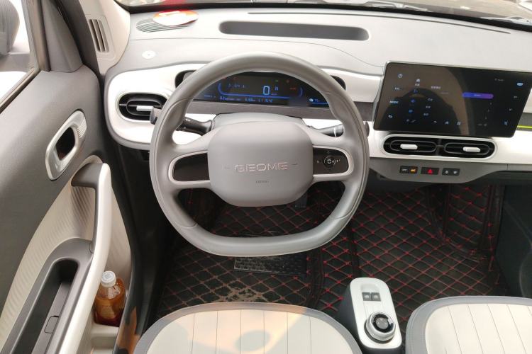 Used Geely Galaxy Panda 2024 200km Panda Kart Steering Wheel