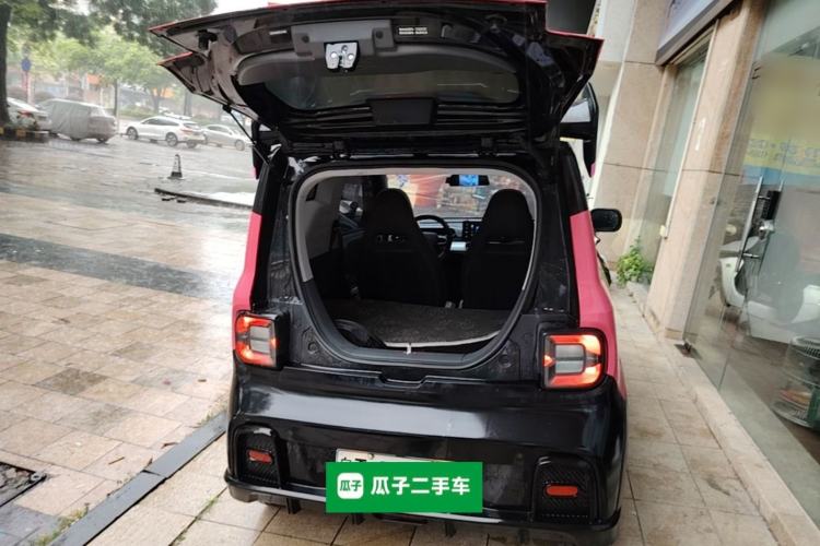 Used Geely Galaxy Panda 2024 Panda Mini 200km Endurance Bear Trunk
