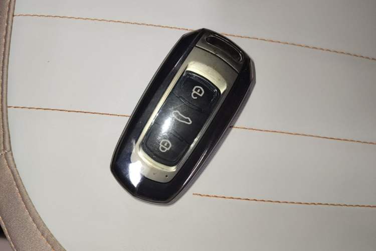 Used Geely Galaxy Panda 2024 200km Panda Kart Vehicle Key