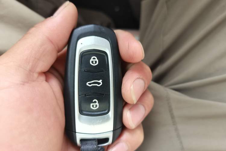 Used Geely Galaxy Panda 2024 200km Panda Kart Vehicle Key