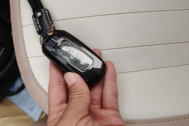 Used Geely Galaxy Panda 2024 200km Panda Kart Vehicle Key