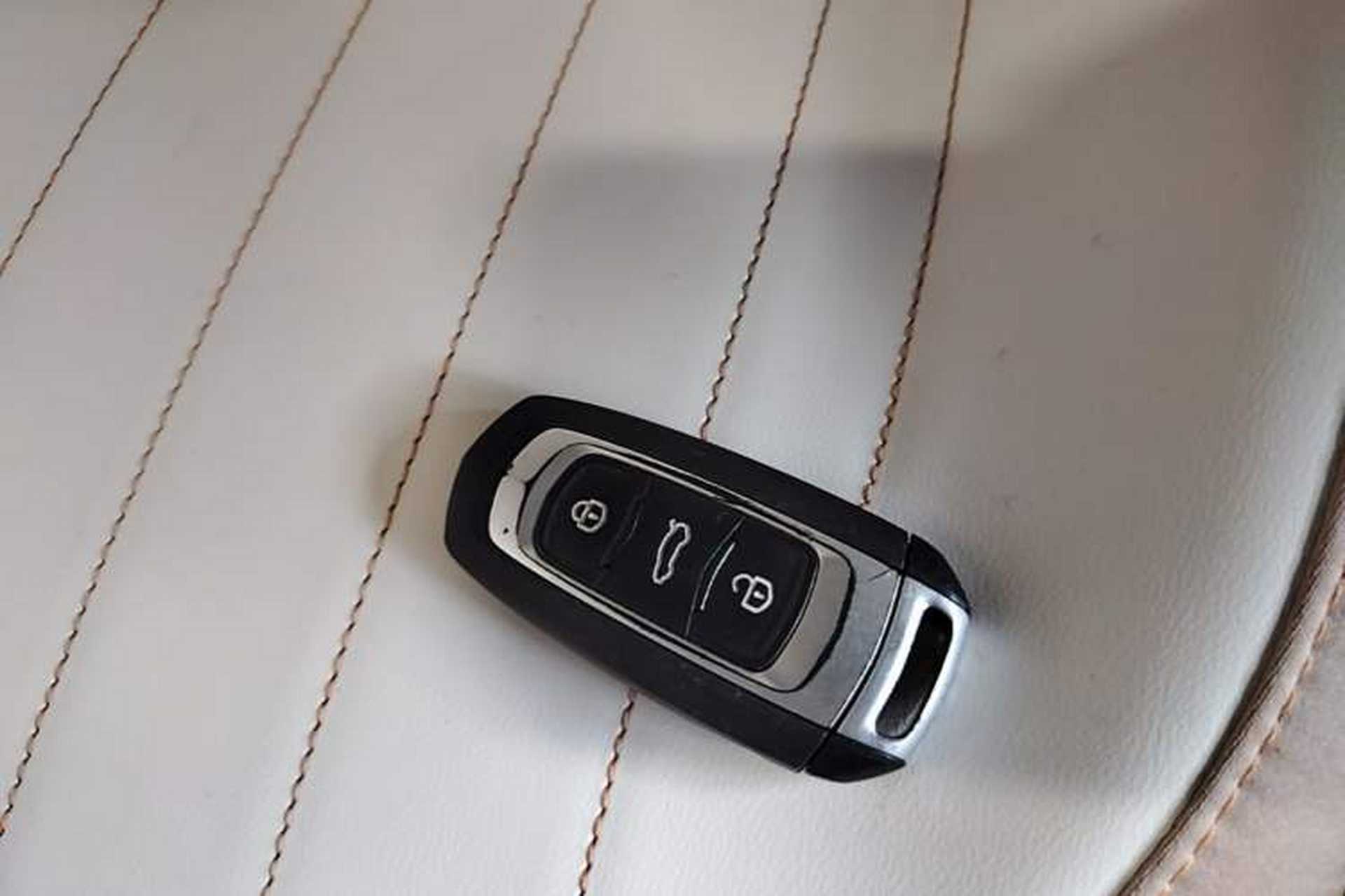 Used Geely Galaxy Panda 2024 200km Panda Kart Vehicle Key