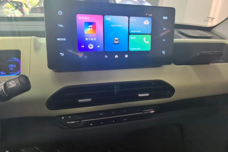 Used Geely Galaxy Panda 2024 Panda Mini 200km Longteng PRO Edition Audio And AC Panel