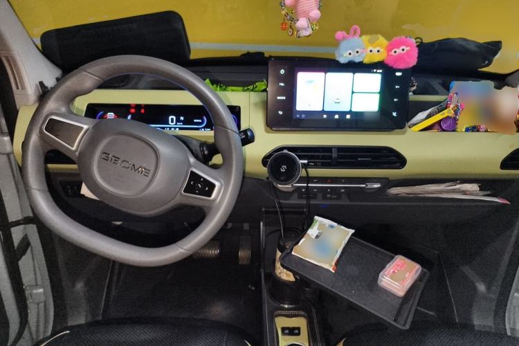 Used Geely Galaxy Panda 2024 Panda Mini 200km Longteng PRO Edition Center Console