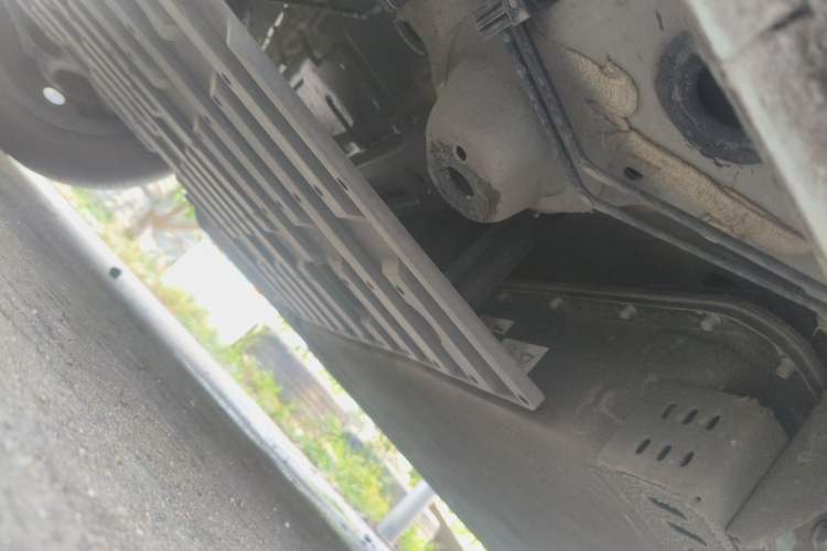 Used Geely Galaxy Panda 2024 Panda Mini 200km Endurance Bear Chassis Front Left
