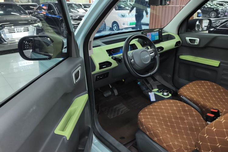 Used Geely Galaxy Panda 2024 Panda Mini 200km Longteng PRO Edition Driver Seat